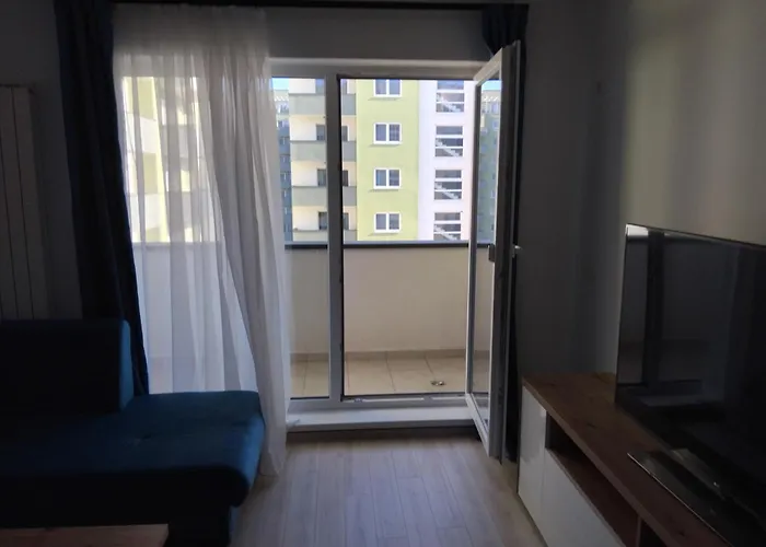 Coresi Mall Top City Apartments 52 Stefan Baciu,